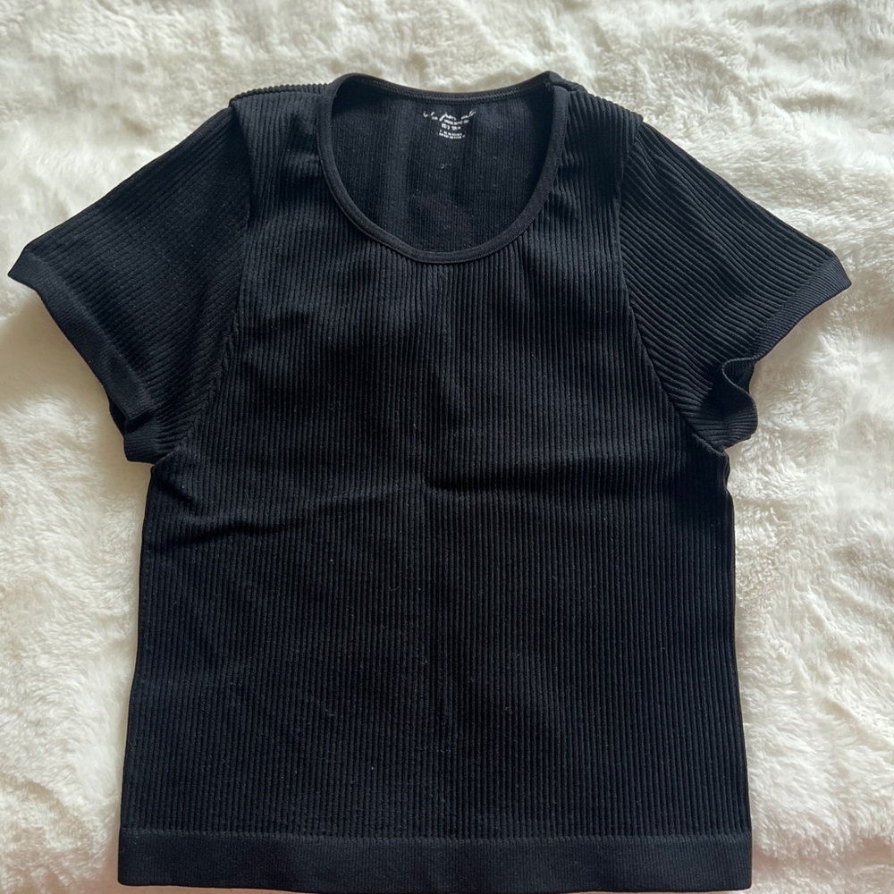 Urban Outfitters - Out From Under Black Ribbed Short Sleeve Top